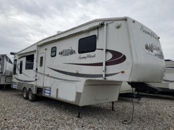  Salvage Sunn 5th Wheel