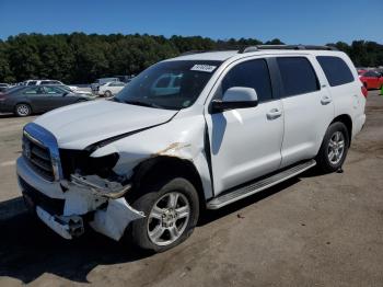  Salvage Toyota Sequoia