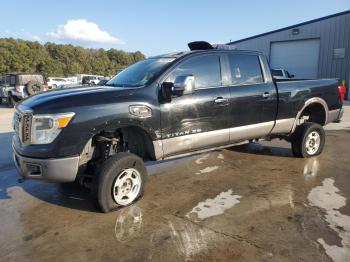  Salvage Nissan Titan