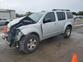  Salvage Nissan Pathfinder