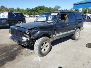  Salvage Jeep Cherokee