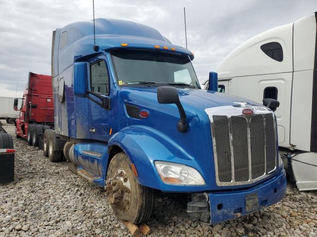  Salvage Peterbilt 579