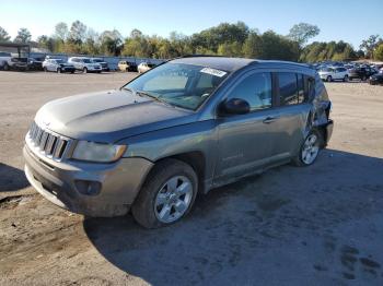  Salvage Jeep Compass