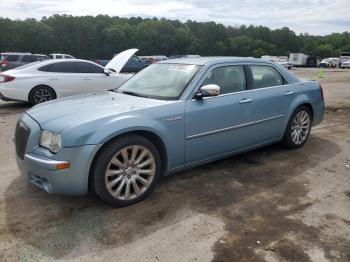  Salvage Chrysler 300