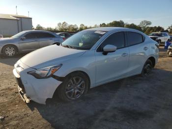  Salvage Toyota Yaris