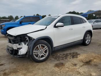  Salvage Mercedes-Benz GLA