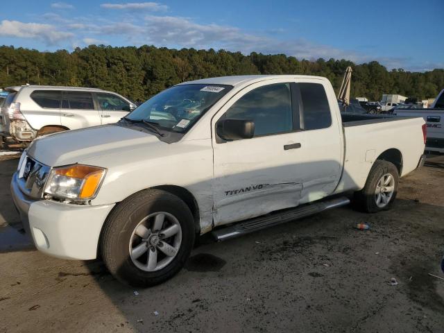  Salvage Nissan Titan