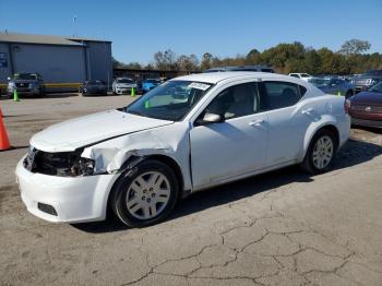  Salvage Dodge Avenger