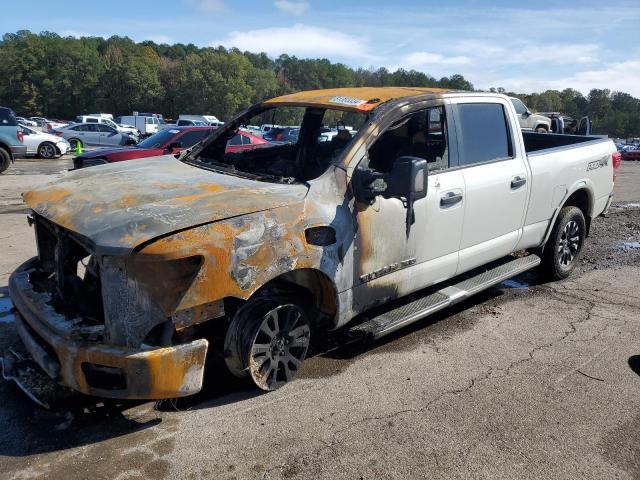  Salvage Nissan Titan