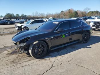  Salvage Porsche Panamera