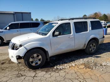  Salvage Nissan Pathfinder