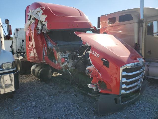  Salvage Freightliner Cascadia 1