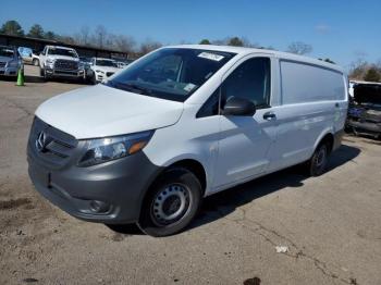  Salvage Mercedes-Benz Metris