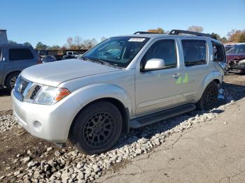  Salvage Nissan Pathfinder