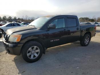  Salvage Nissan Titan