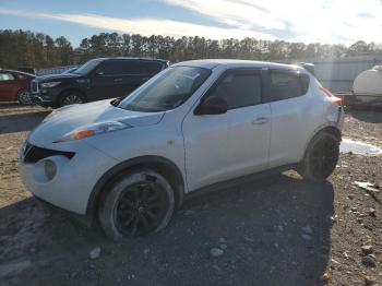  Salvage Nissan JUKE