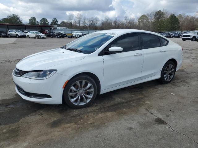  Salvage Chrysler 200