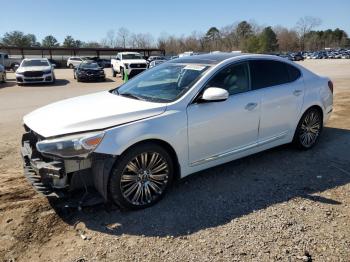  Salvage Kia Cadenza