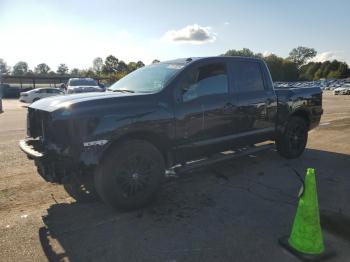  Salvage Nissan Titan