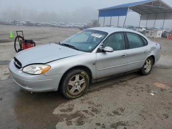  Salvage Ford Taurus