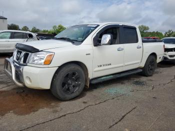  Salvage Nissan Titan