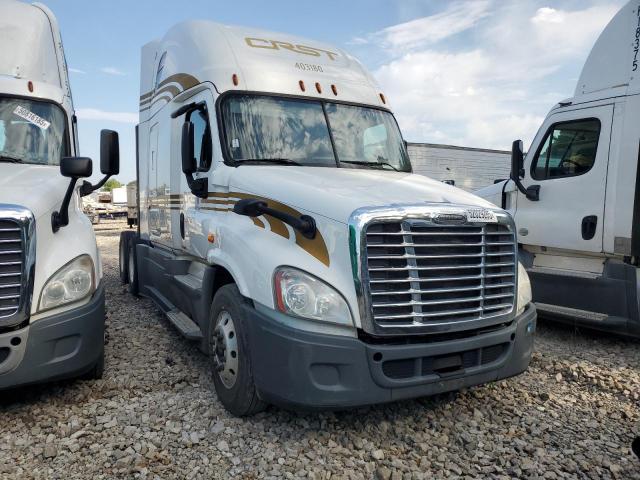  Salvage Freightliner Cascadia 1