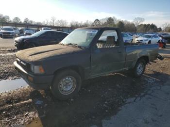  Salvage Toyota Pickup