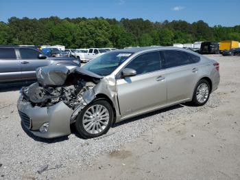  Salvage Toyota Avalon