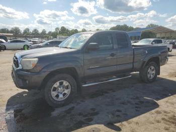  Salvage Toyota Tacoma