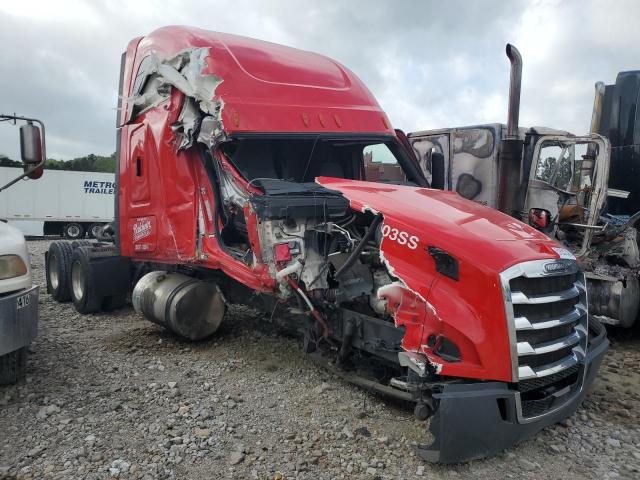  Salvage Freightliner Cascadia 1