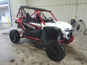  Salvage Honda Sxs1000 S2