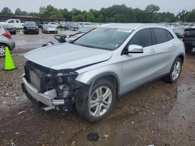 Salvage Mercedes-Benz GLA