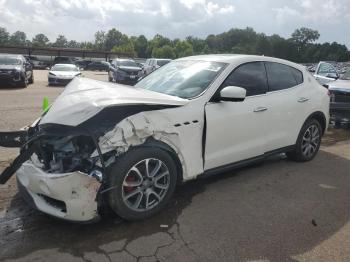  Salvage Maserati Levante