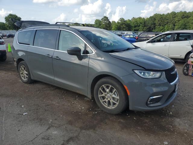 Chrysler Pacifica Touring L Image 2