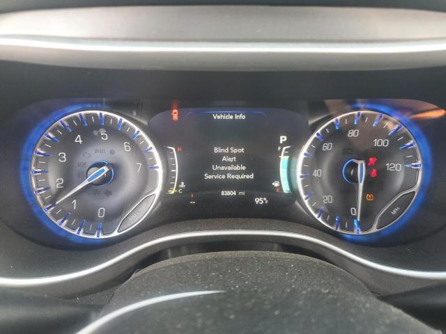 Chrysler Pacifica Touring L Image 10