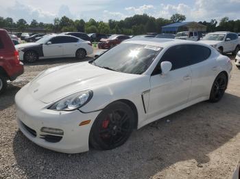  Salvage Porsche Panamera