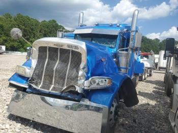  Salvage Peterbilt 389