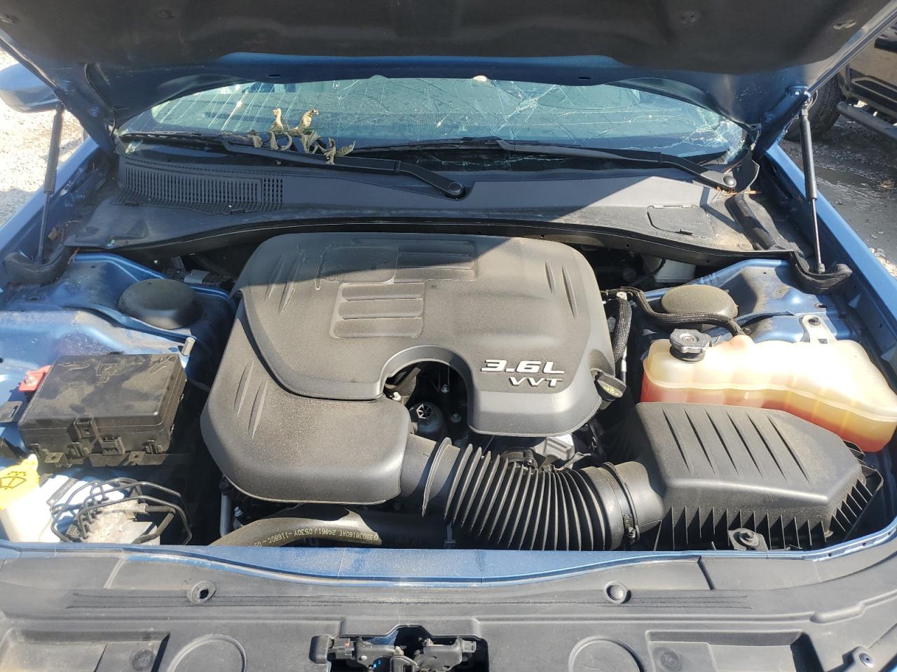 Chrysler 300 Touring Image 8