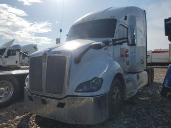  Salvage Kenworth T680