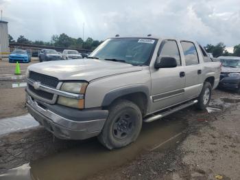  Salvage Chevrolet Avalanche