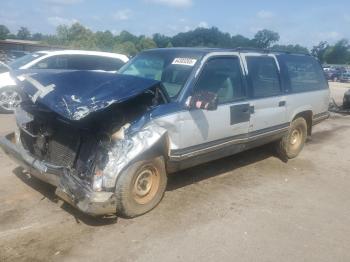  Salvage GMC Suburban