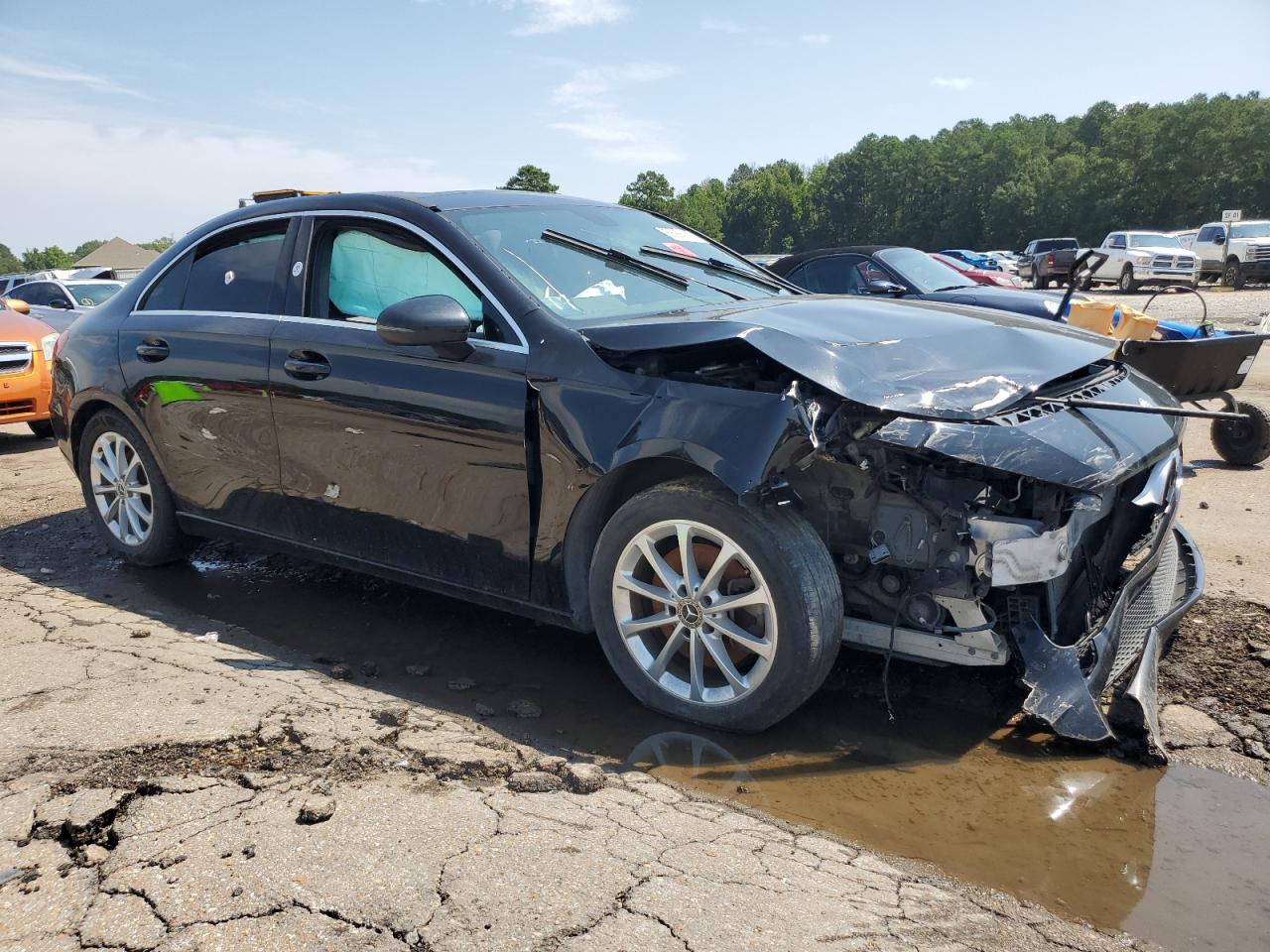 Mercedes-Benz A-Class 220 4matic Image 2