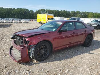  Salvage Chrysler 300