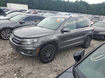 Salvage Volkswagen Tiguan