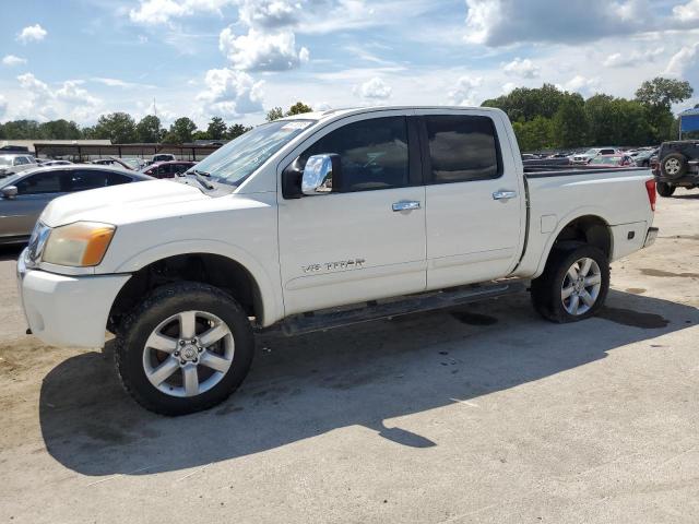  Salvage Nissan Titan