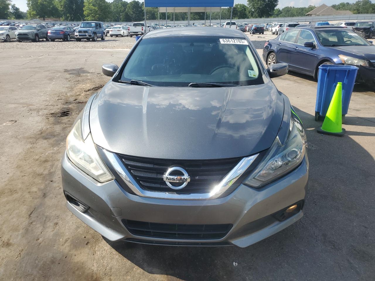 Nissan Altima 2.5 Image 4