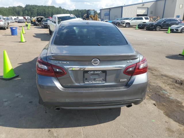 Nissan Altima 2.5 Image 9