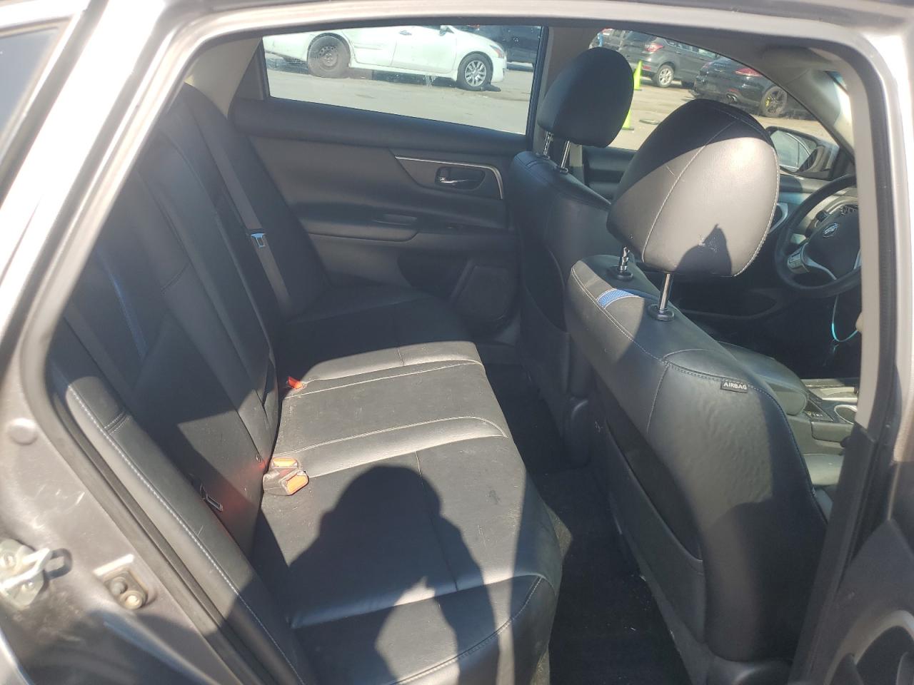 Nissan Altima 2.5 Image 2