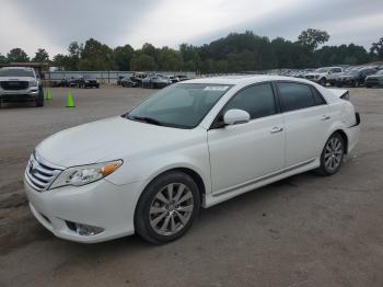  Salvage Toyota Avalon