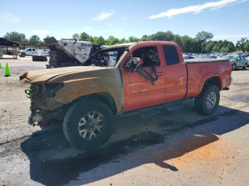  Salvage Toyota Tacoma